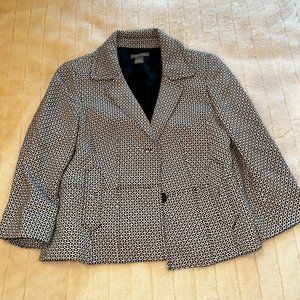 Ann Taylor 3/4 sleeve Jacket in Navy/White